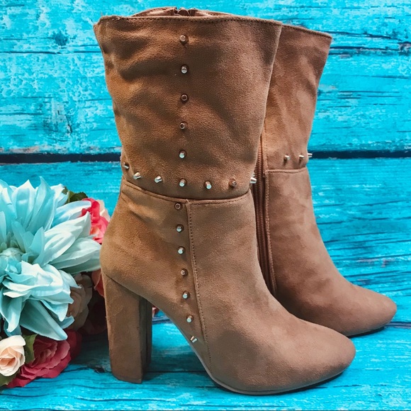 Bella Marie Kaylee Studded Suede Boots SEXY! - Picture 3 of 8